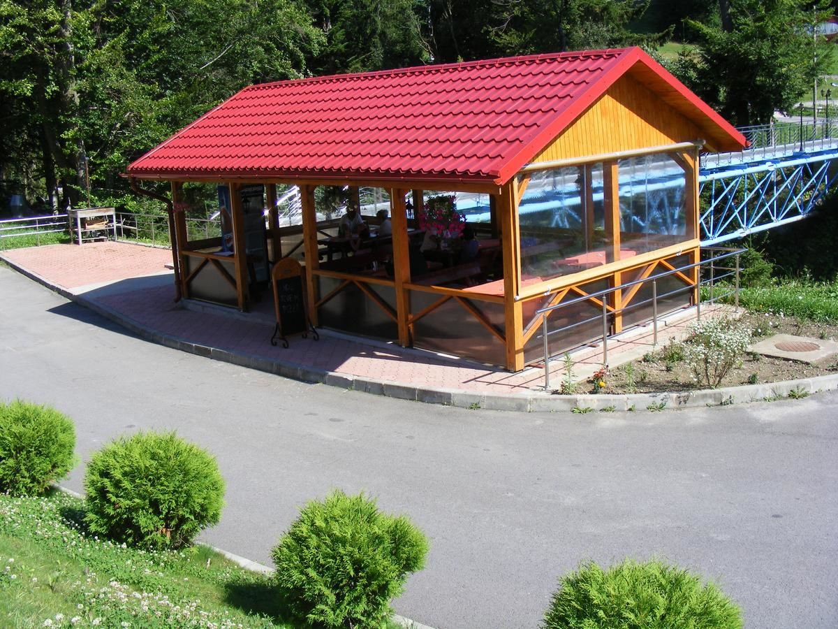 Отель Azuga Ski & Bike Resort Азуга-32